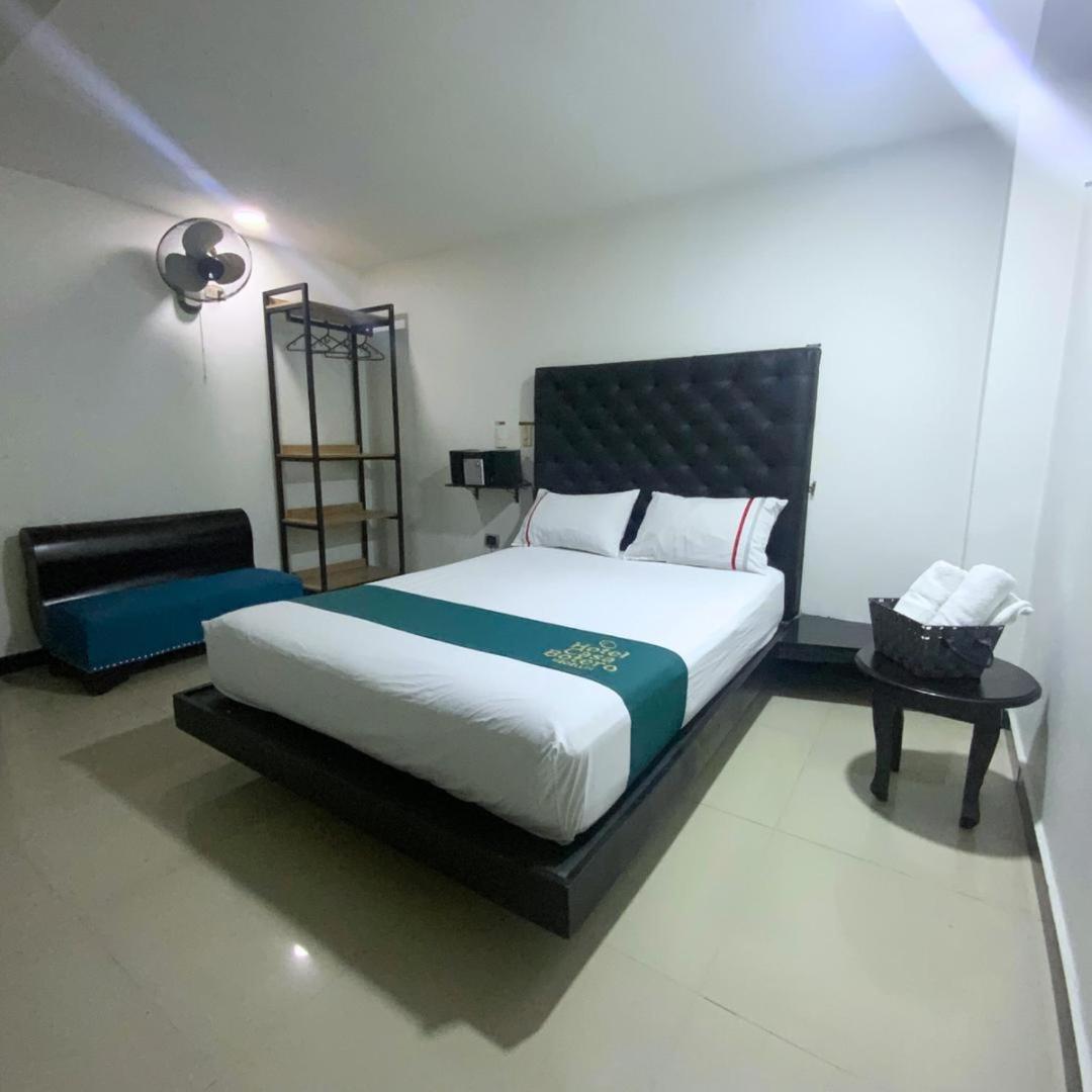 Hotel Casa Botero Medellin Ngoại thất bức ảnh